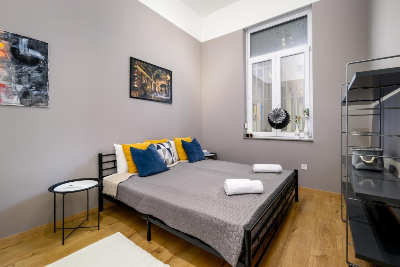 Ja18 Downtown Pearl - 2 Bedroom Apartmán